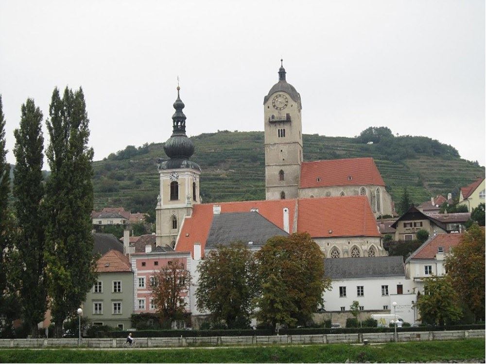 奧地利-維也納-瓦豪多瑙河畔。