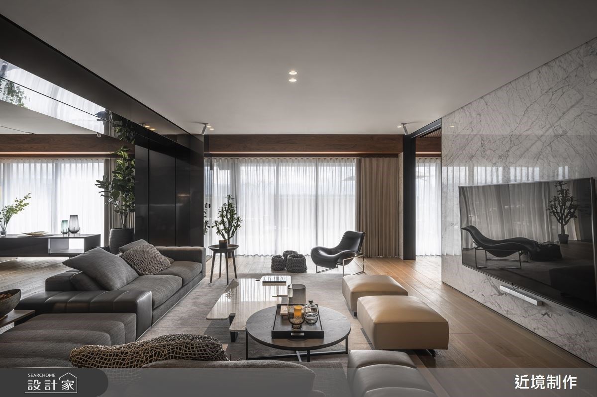 自然委身於城市的角落,擇址於城市,與自然的對話儼然