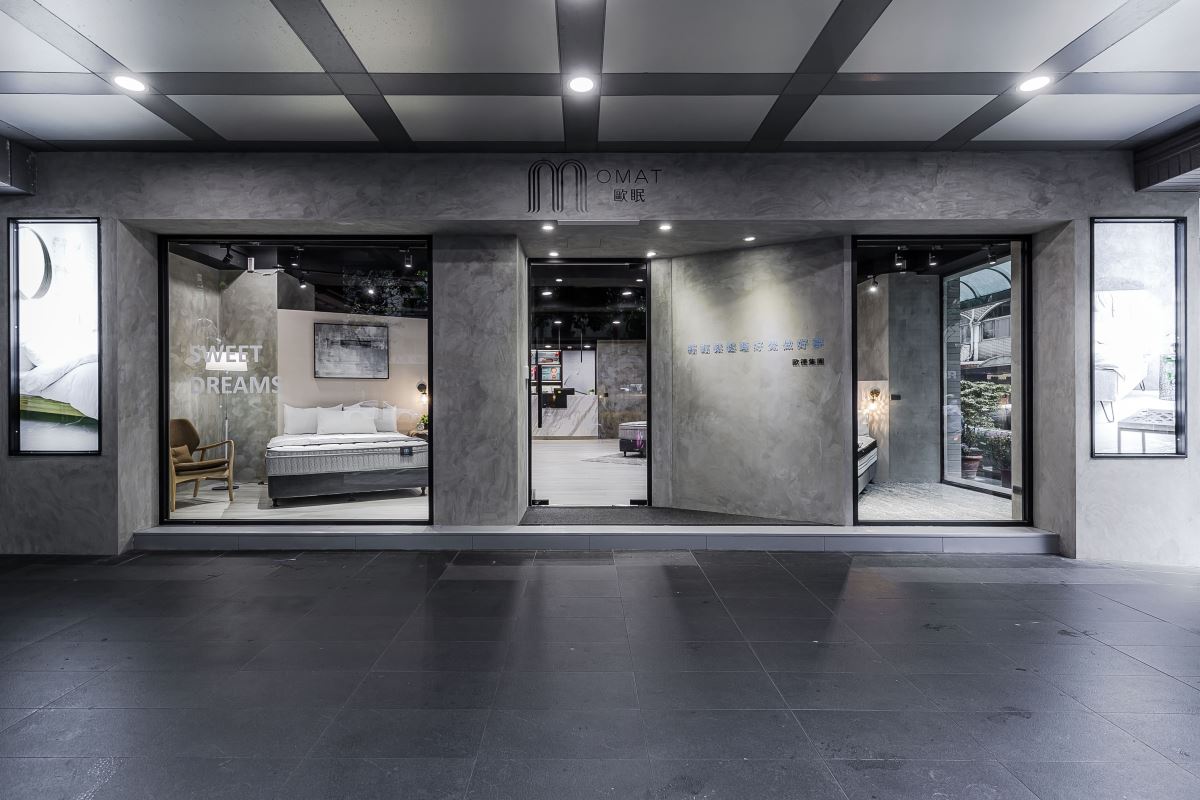 歡慶「歐眠床墊｣全系列商品獲環保標章認證，即日起至 8 月底，推出「綠色生活．健康睡眠」好康優惠，心動趕快行動。