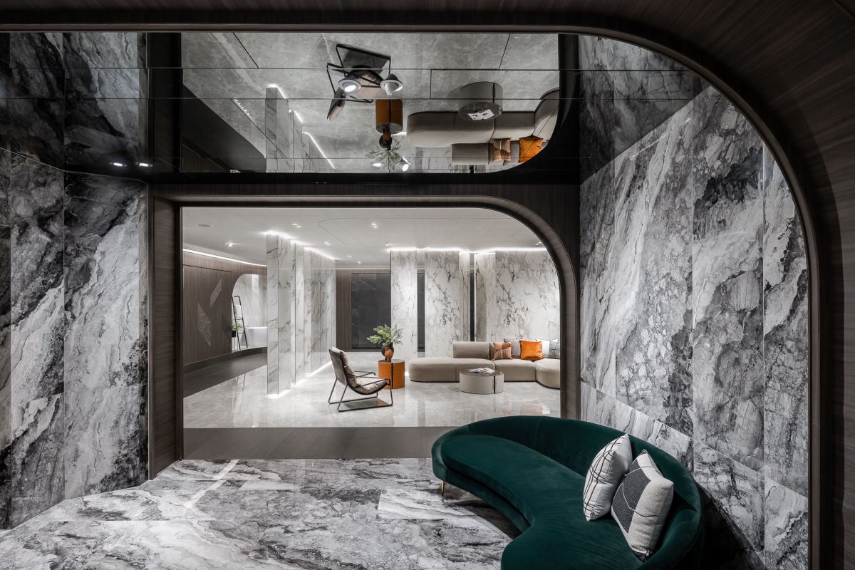 從外觀到內部，有磁磚材質應用的實體展現，更是汲取生活靈感好去處，體驗愜意美學日常。