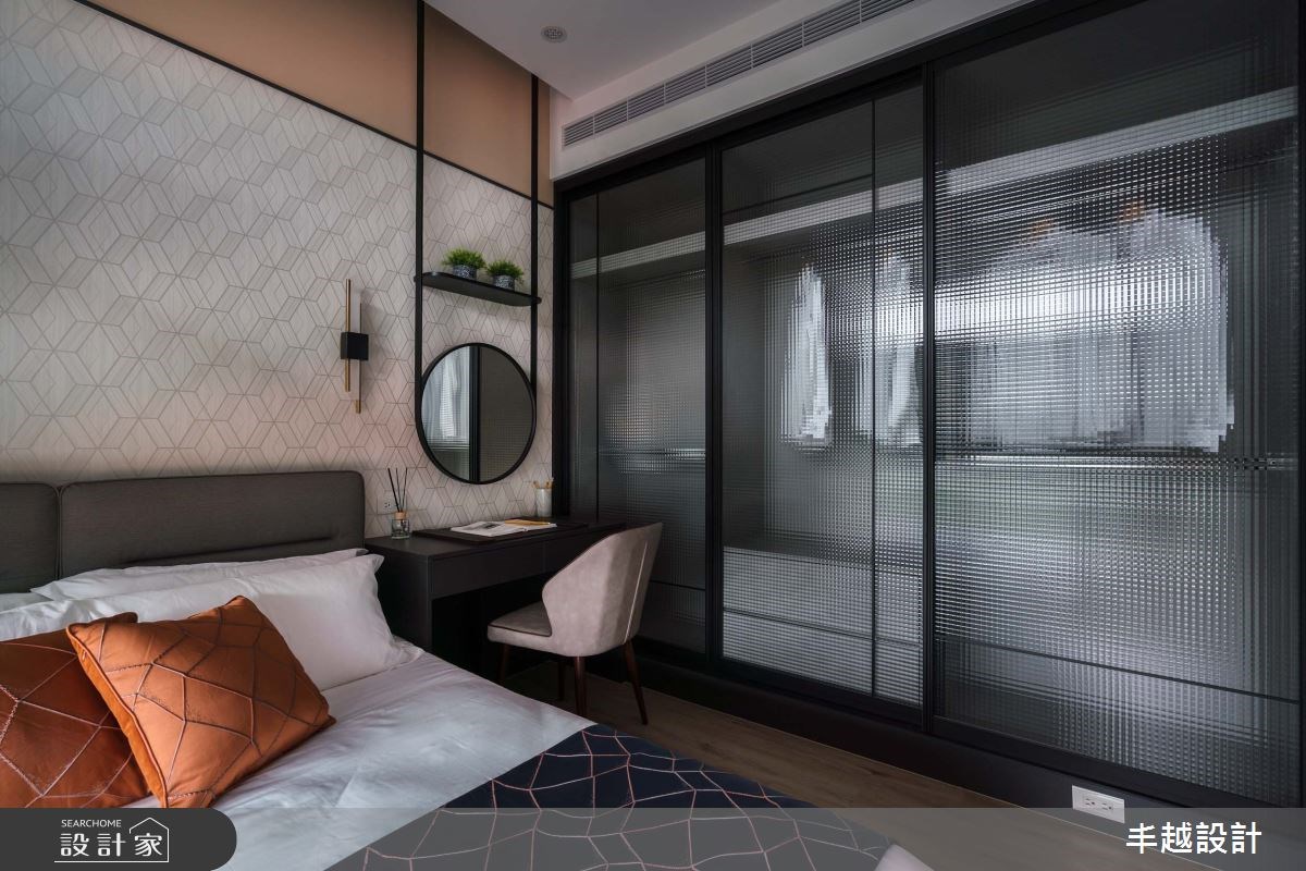 玻璃門面設計案例-方格玻璃門