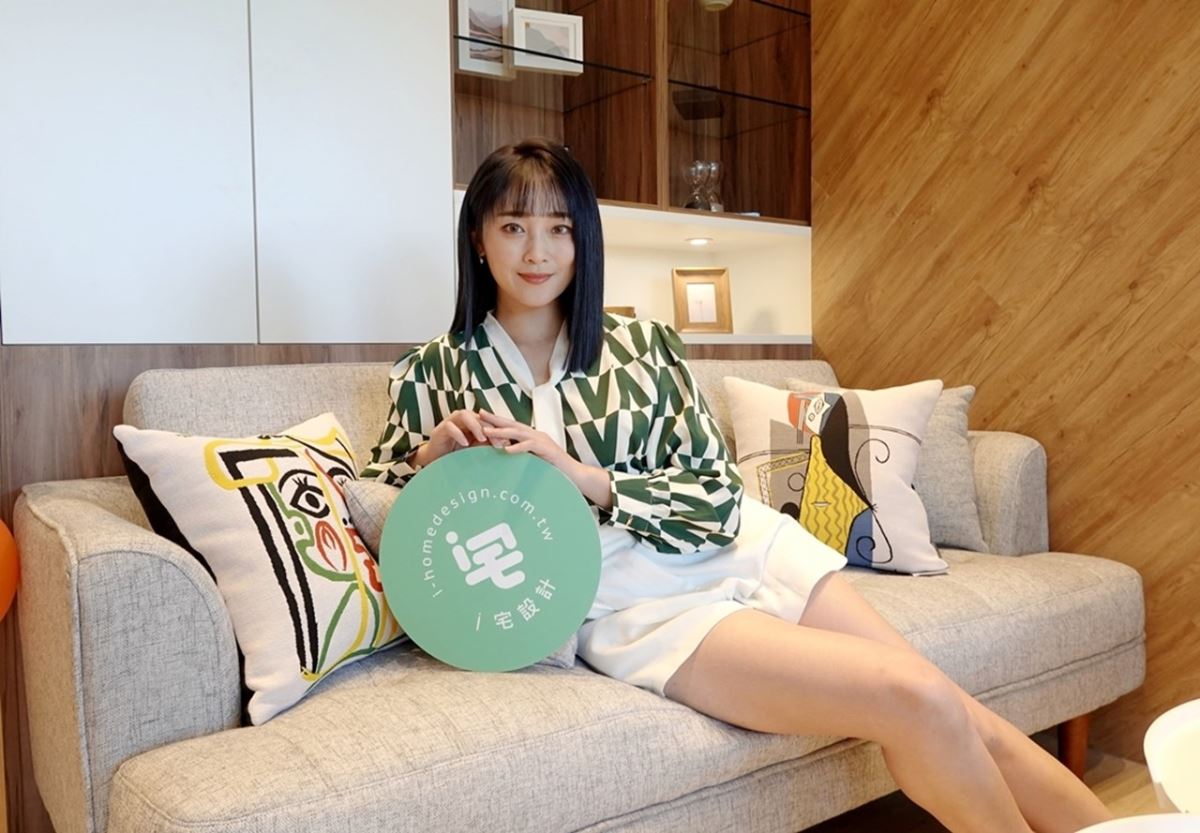 歐德愛用者張文綺受邀 i 宅設計開幕，驚豔簡約不簡單的設計也能讓人感受到溫馨舒適的居家氛圍。