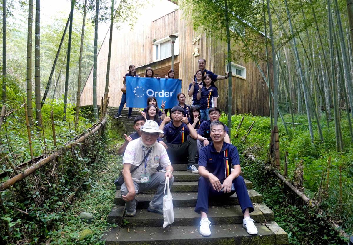 前人種樹後人乘涼,歐德百林計畫選定雙 11 這天與臺大實驗林合作植樹,希望喚醒國人在享受物質生活時,也能珍愛家鄉台灣。