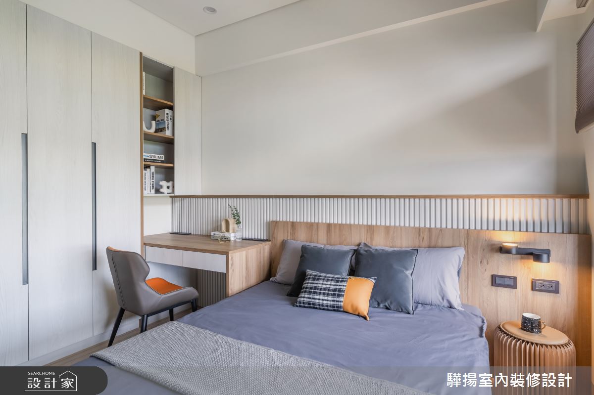 根據長輩年齡的增長,給予獨立房間,打造更好的睡眠品質,色調方面展現溫潤舒適的氛圍。