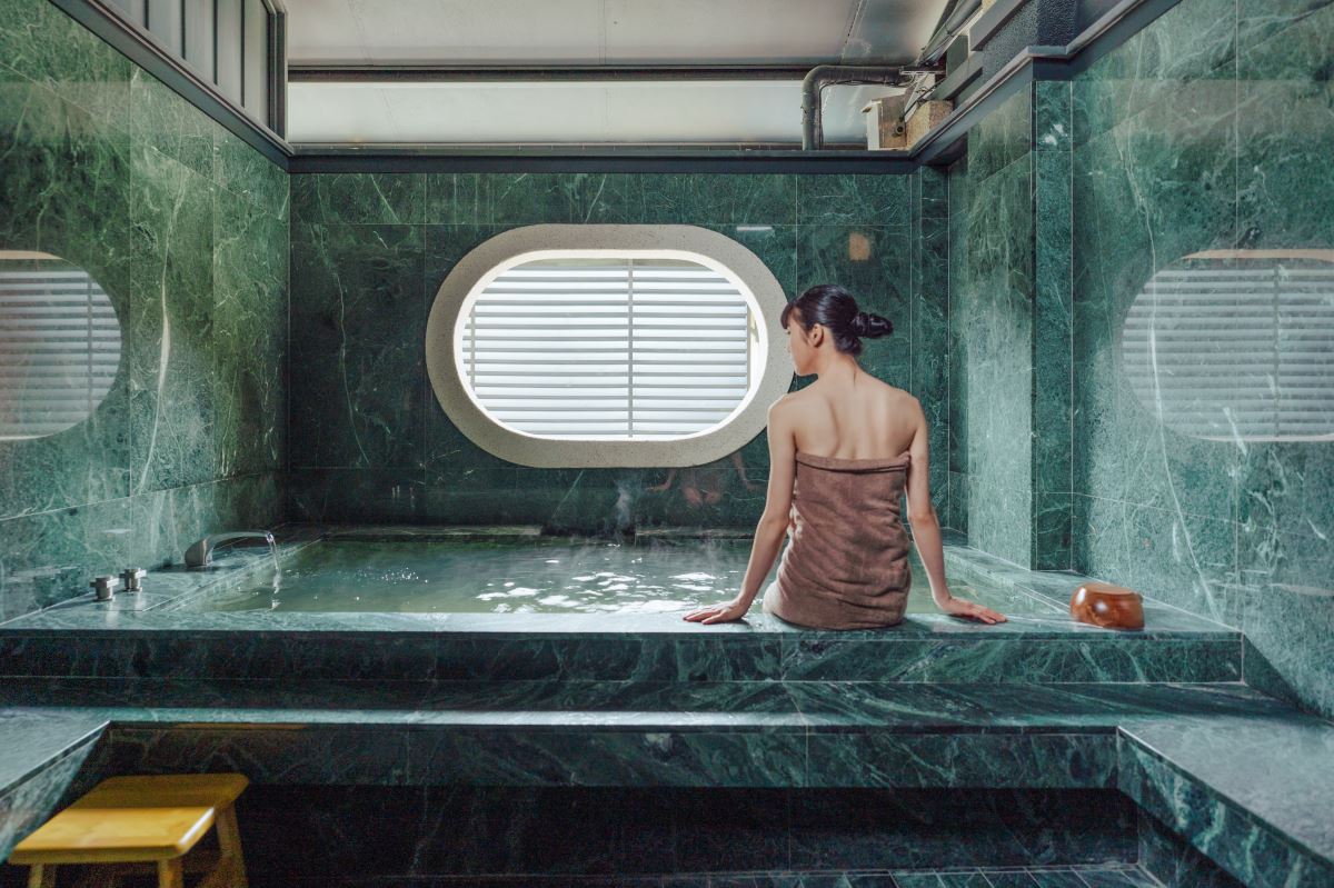 二子‧泉旅 - 已花蓮在地蛇紋石為設計主軸的家庭湯屋