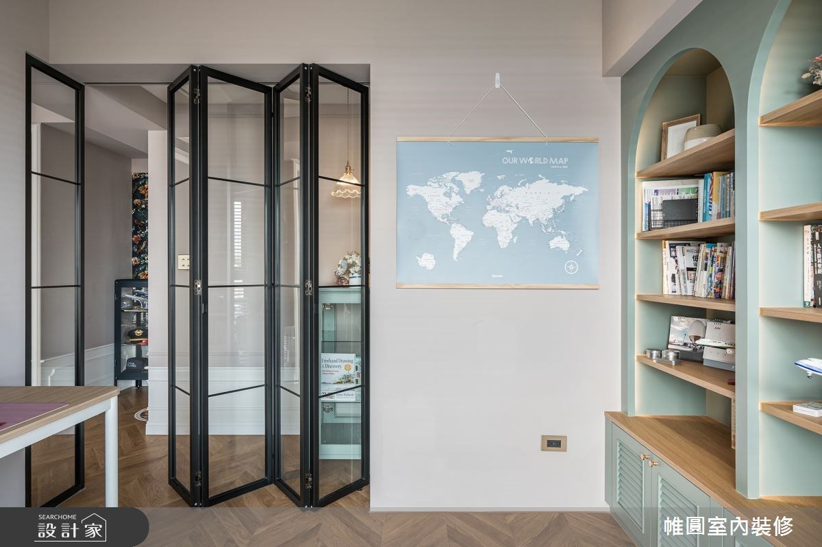 玻璃鐵件折疊門