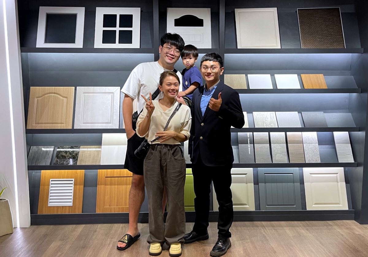 歐德系統傢俱榮獲綠建材標章,耐用好清潔又有保固,讓彥婷和巨人好安心。