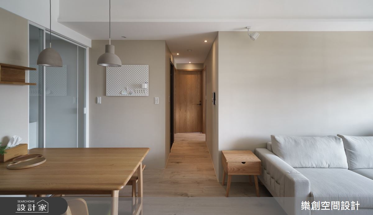 設計師幫我們選了兩盞水泥吊燈,樂創的其他案子中也偶爾會見到這樣造型的燈具,本來就是我們喜歡的風格,真的使用後覺得效果超好!