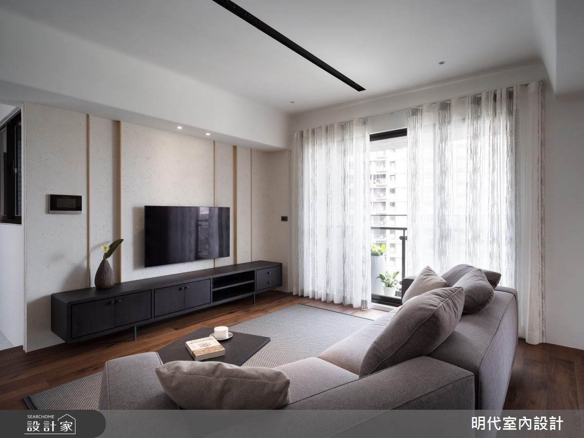 將大地色系通過質材的本真,運用於壁面和地面,將最貼近自然的氛圍自然而然地呈現。