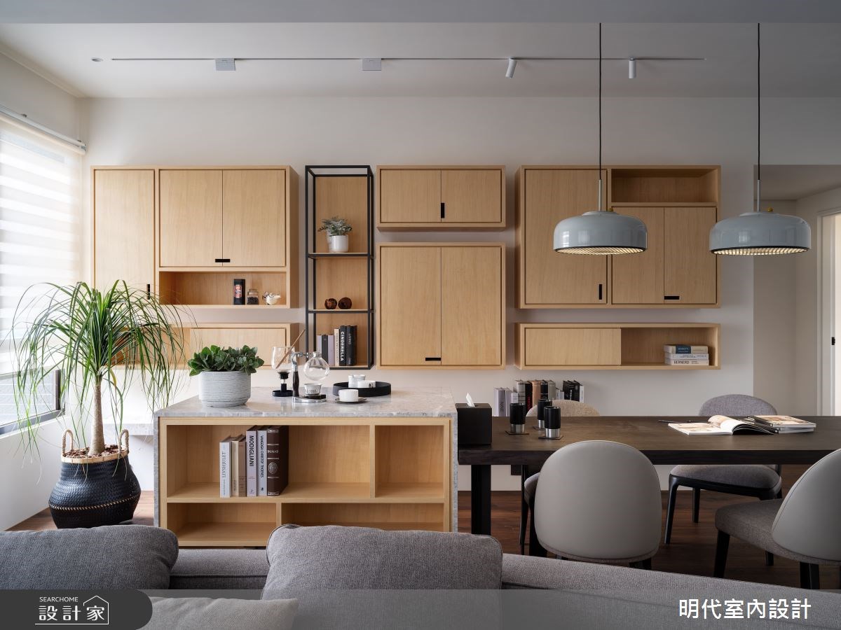 以展示間收納雙用途設計書櫃尺寸