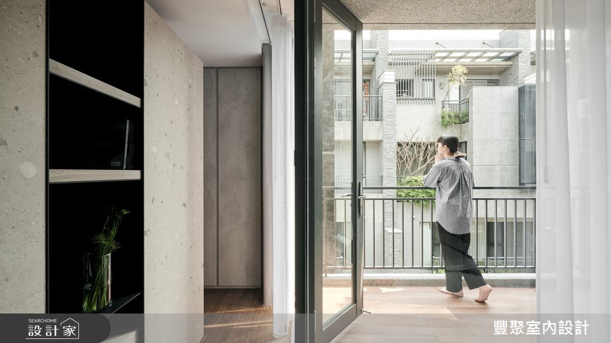 看更多推拉式鋁門窗美圖