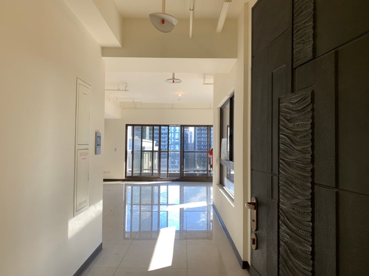 朱英凱現代風02