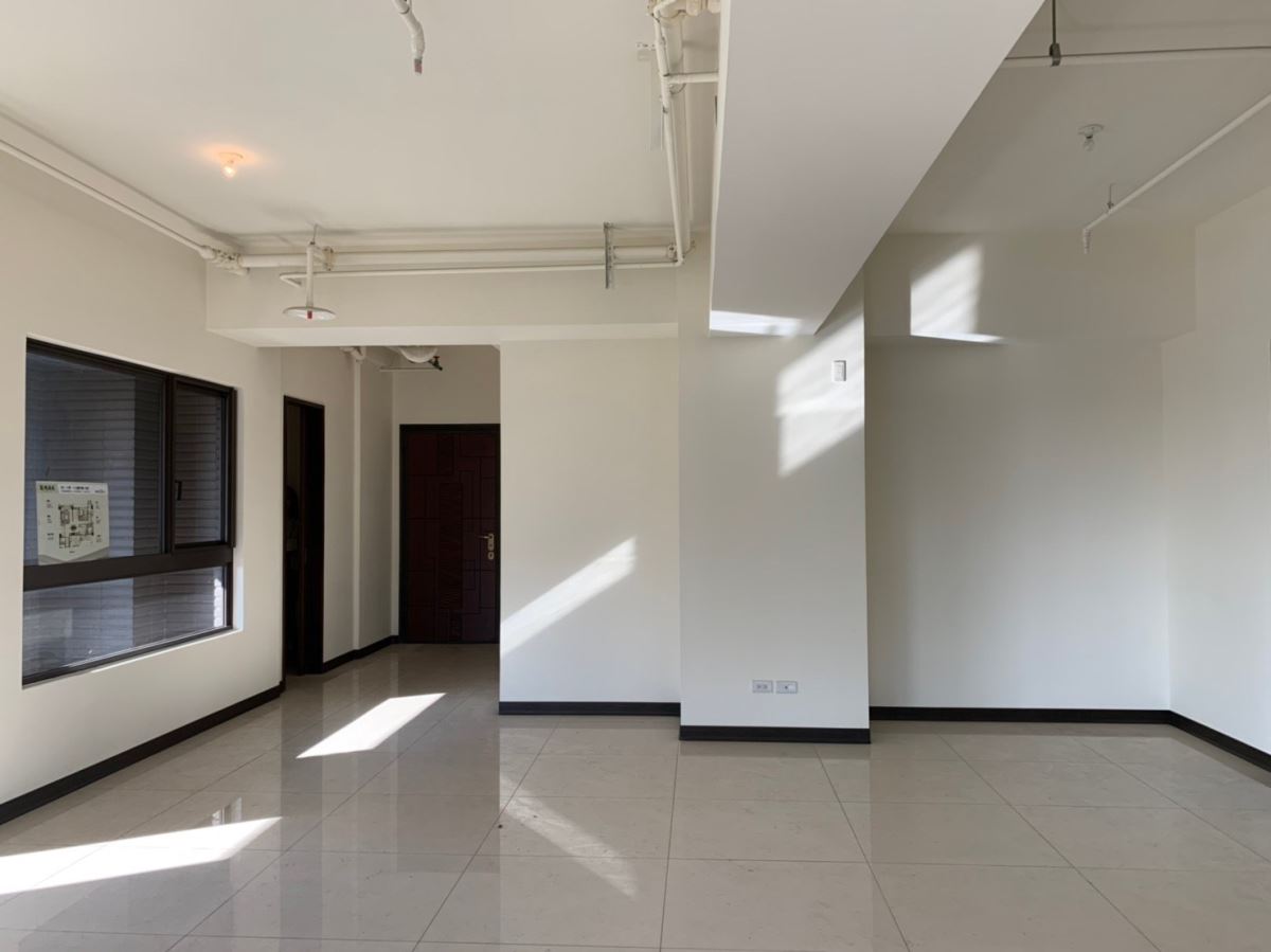 朱英凱現代風10