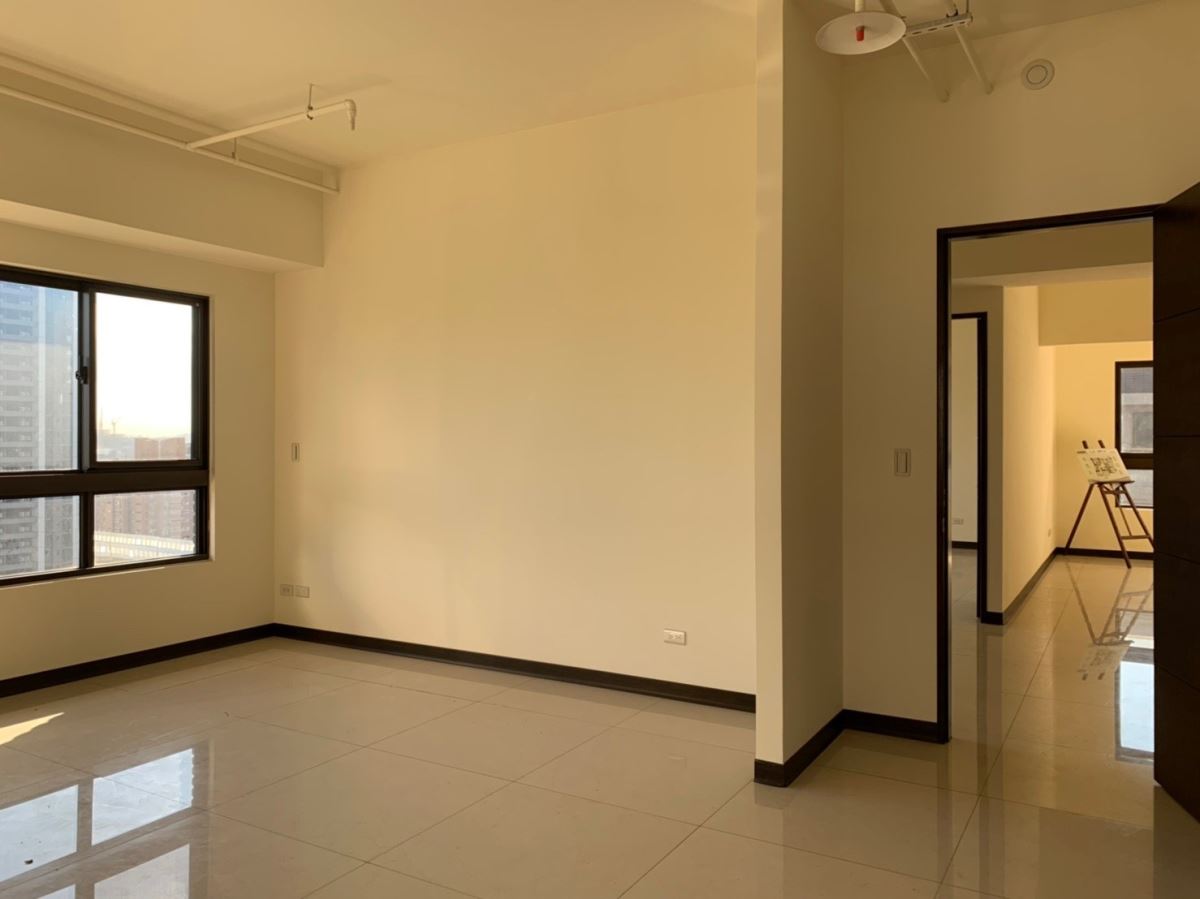 朱英凱現代風16