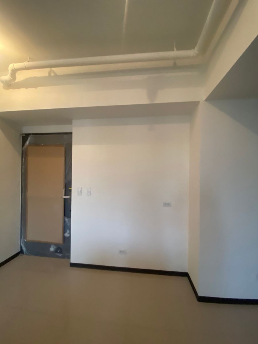 艾迪現代簡約風02