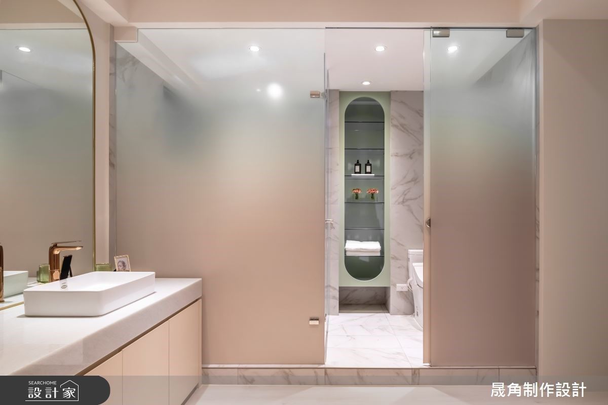 看更多浴室門美圖