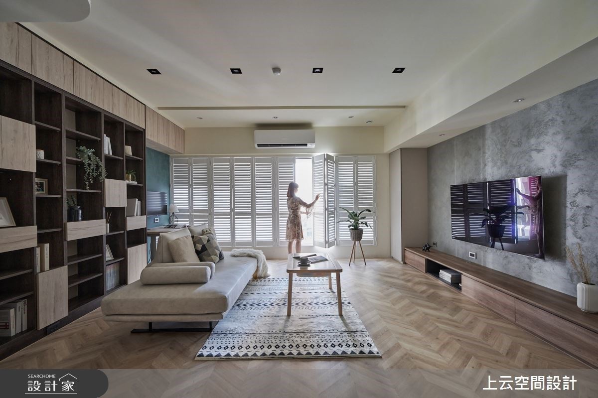 看更多電視壁掛架美圖