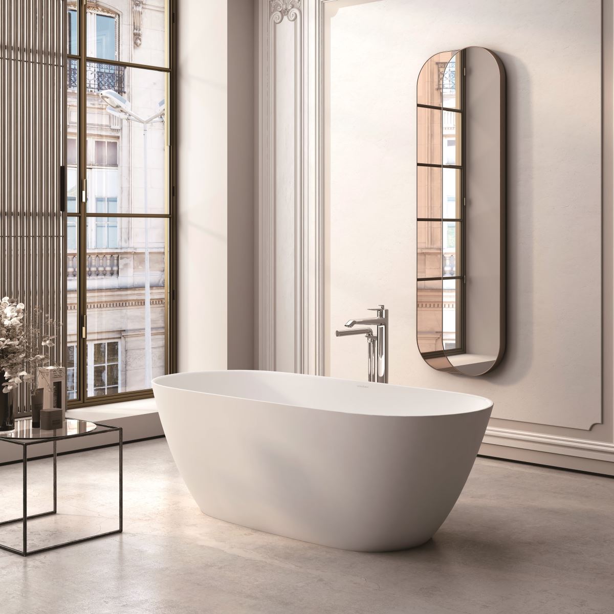 以歐洲聖山為設計繆斯的 Lussari 浴缸,出自英國品牌 Victoria + Albert baths。