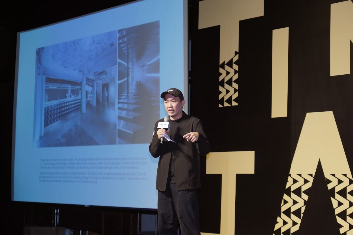 【設計師沙龍】商業空間餐飲類別金獎得主CPD interior 設計總監王偉丞說明作品「Coffee Law 結晶」。