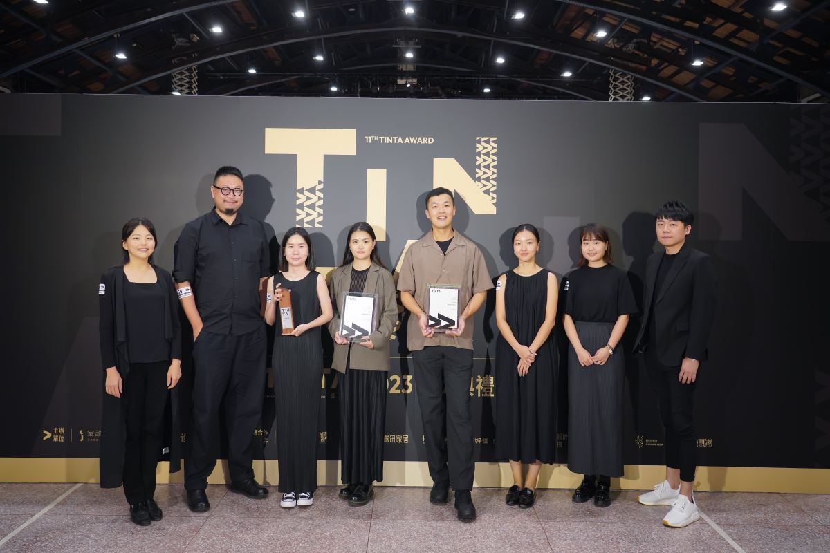 頒獎典禮現場設計師合照花絮,完整相簿請至金邸獎FB粉絲專頁。