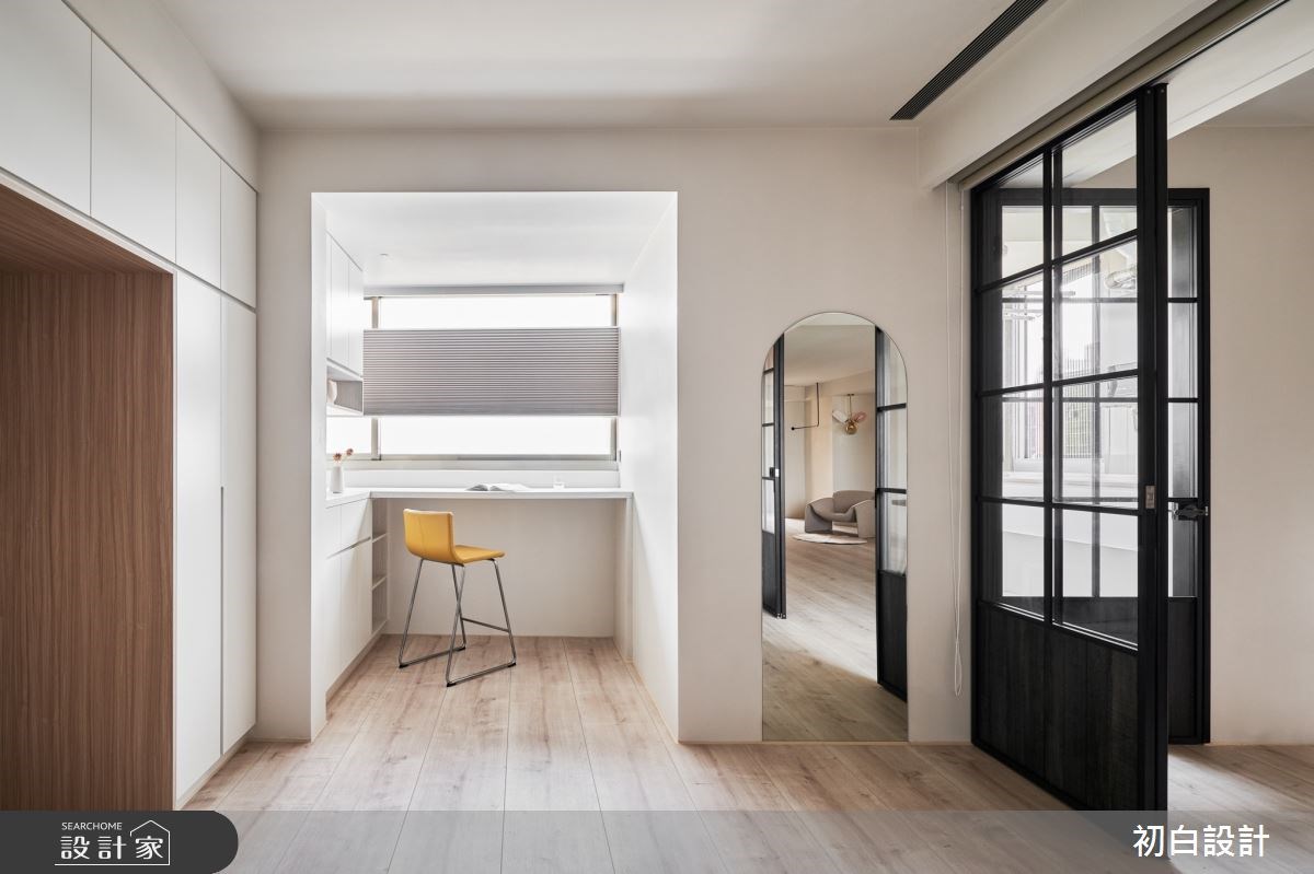 看完整窗邊高吧台美圖