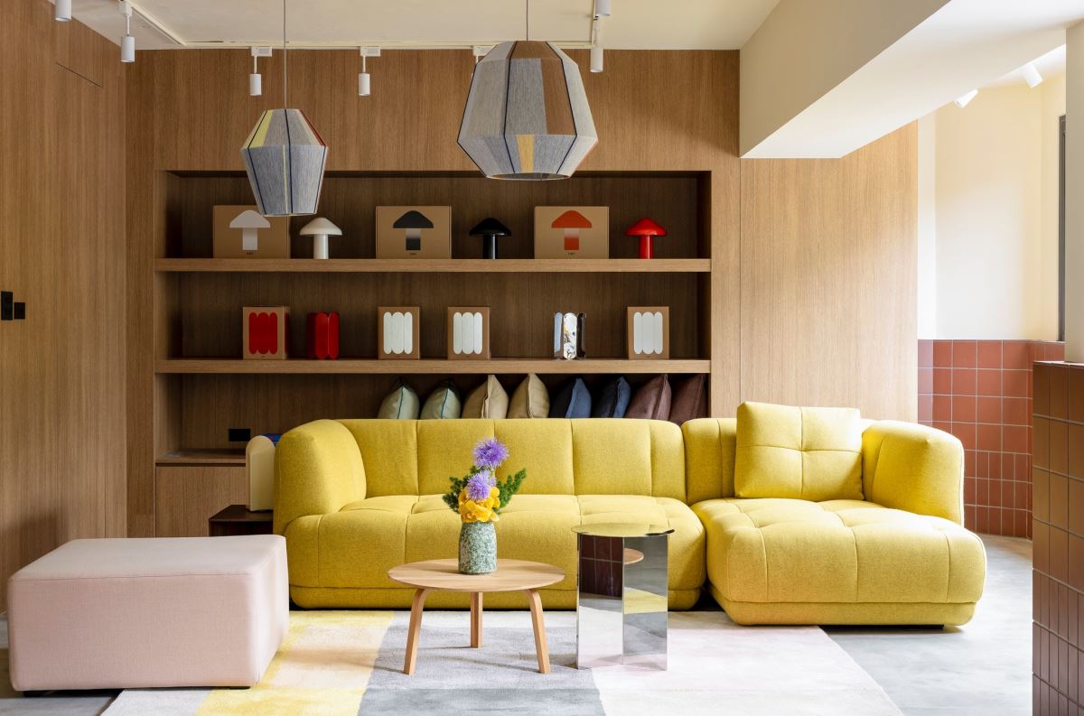 HAY用讓人感到愉悅的顏色填滿生活空間，以活潑鮮明的品牌個性，創造家居新潮流。