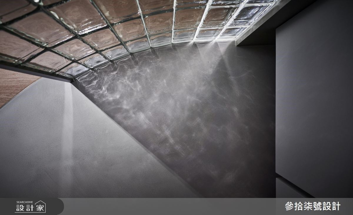 看更多玻璃磚美圖