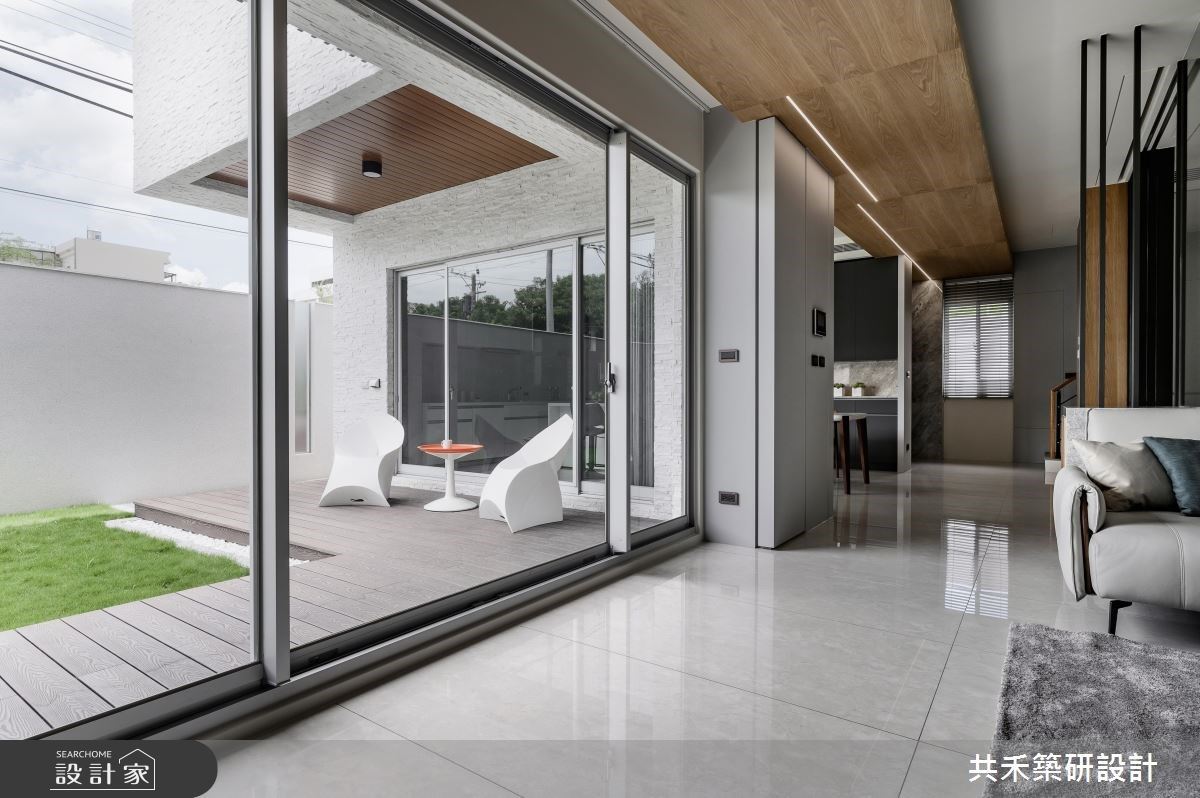 看更多落地窗美圖