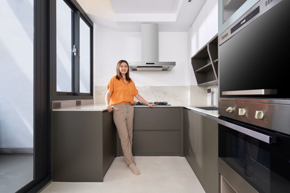 邱孟羚設計師認為引進 AI 套系化廚電,是廚房設計的必然趨勢;優秀的客服售後服務、推陳出新的套系化廚電,使設計師願意推薦 SAKURA。