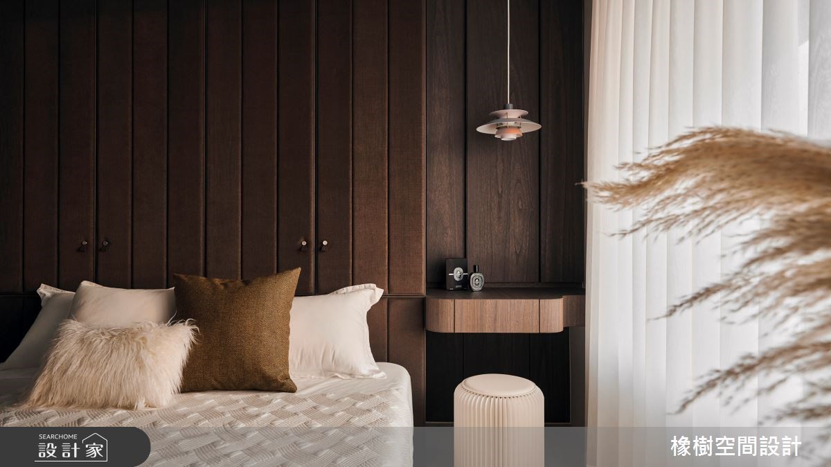 看更多木質調臥室