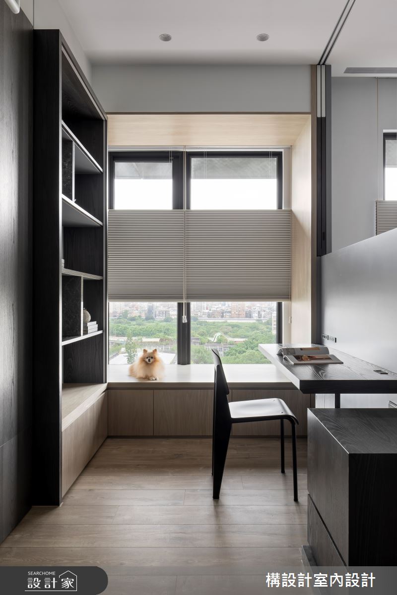 書房區即便完全封閉也能保留良好的採光。