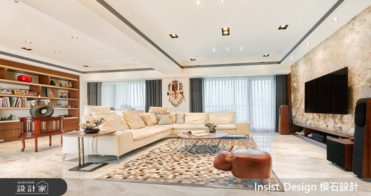 大面積雙面落地窗,不僅提升了室內的採光效果,也減少了視覺上的切割感。