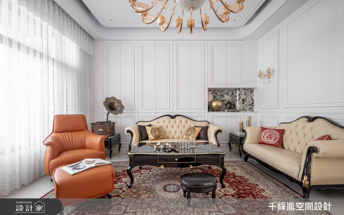 看此案更多客廳財位聚寶盆擺設圖片