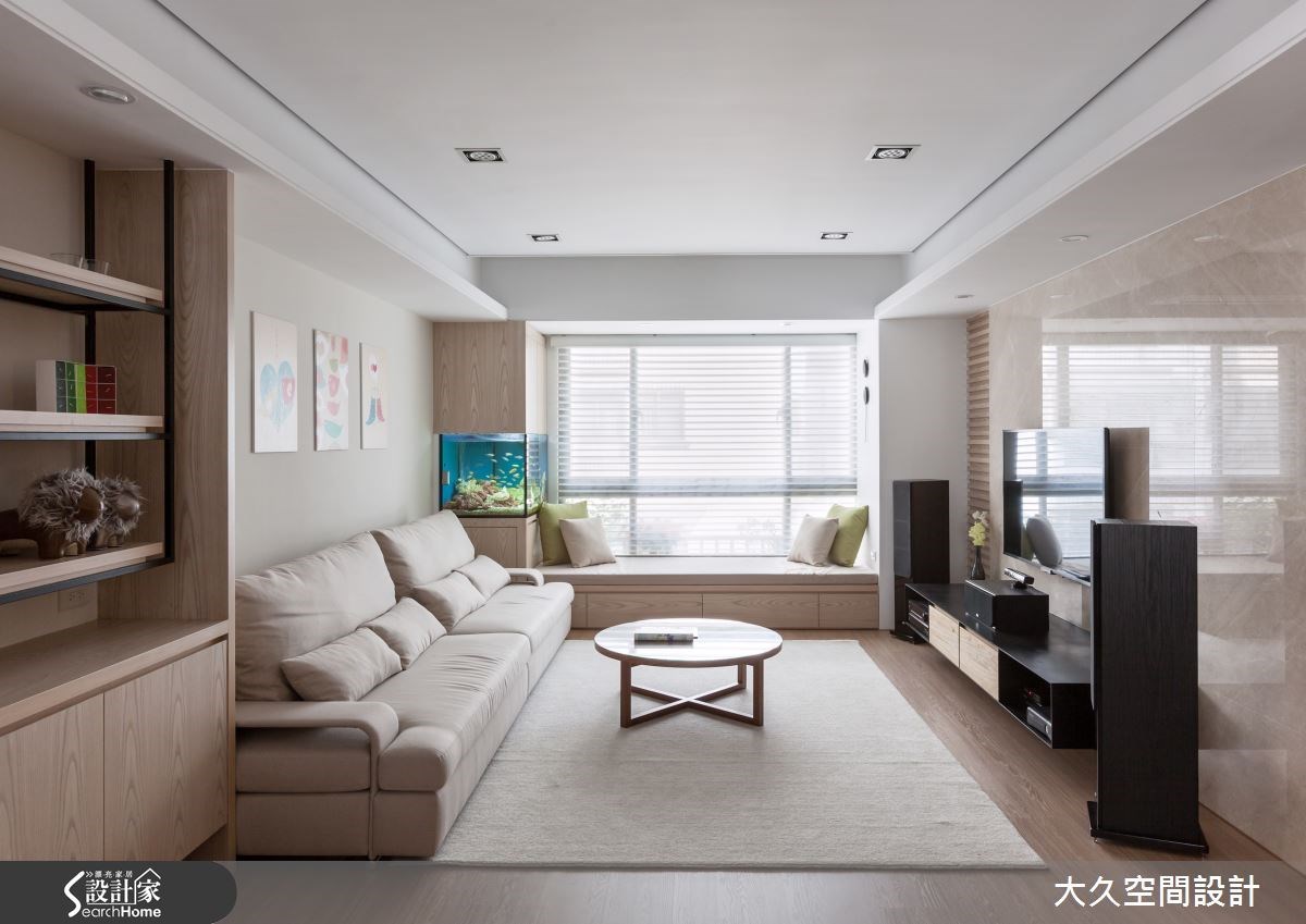 看更多客廳財位魚缸圖片