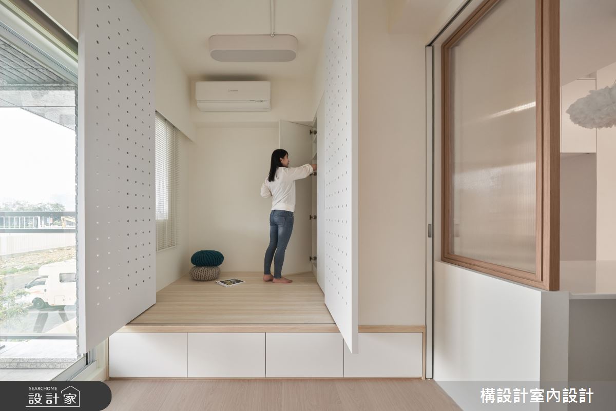 洞洞門可依據心情、生活需求、想要展示的面向,隨意轉邊。