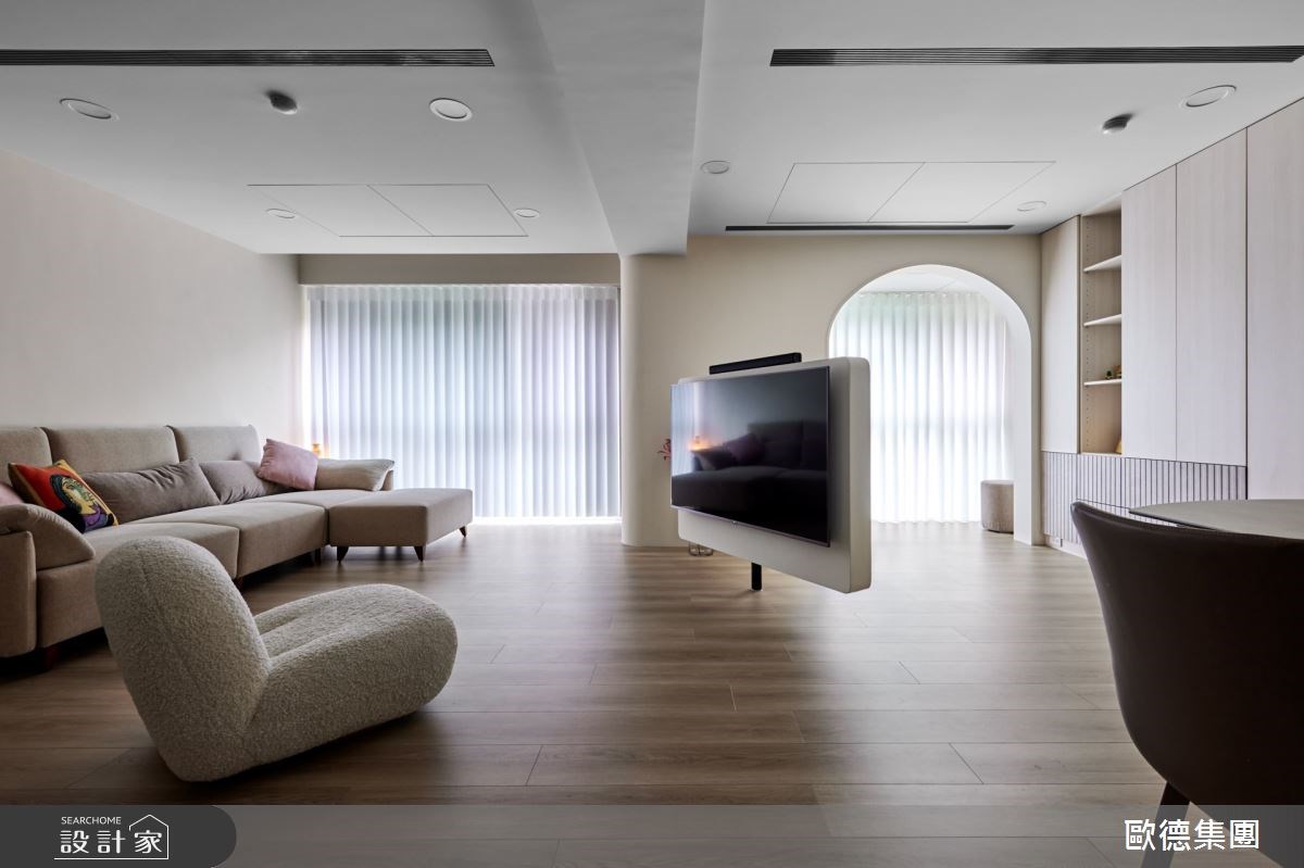 看更多旋轉電視設計美圖