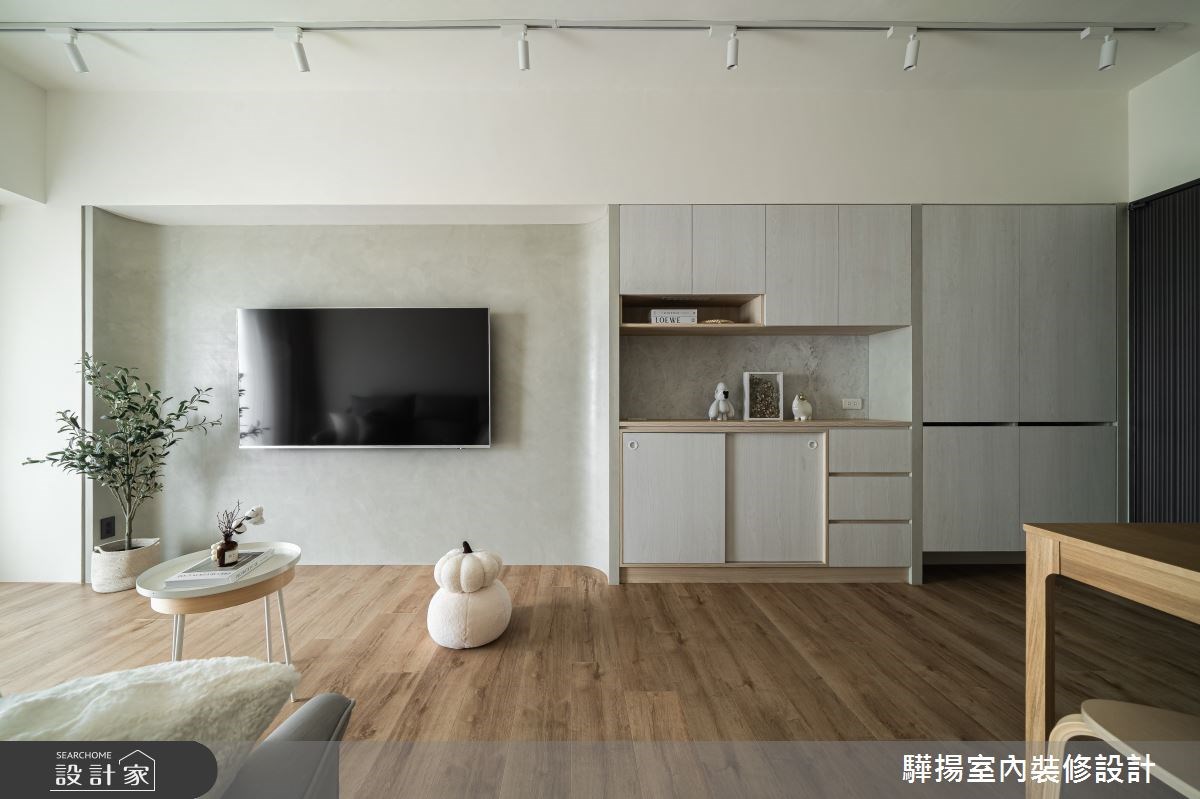 看更多側牆電視櫃設計美圖