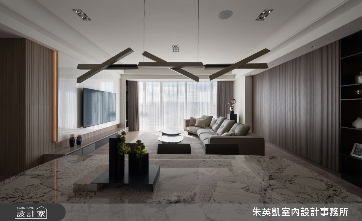 現代簡約風朱英凱01