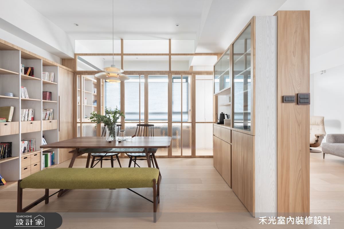 材質的天然紋理和觸感，能軟化空間並增添溫暖