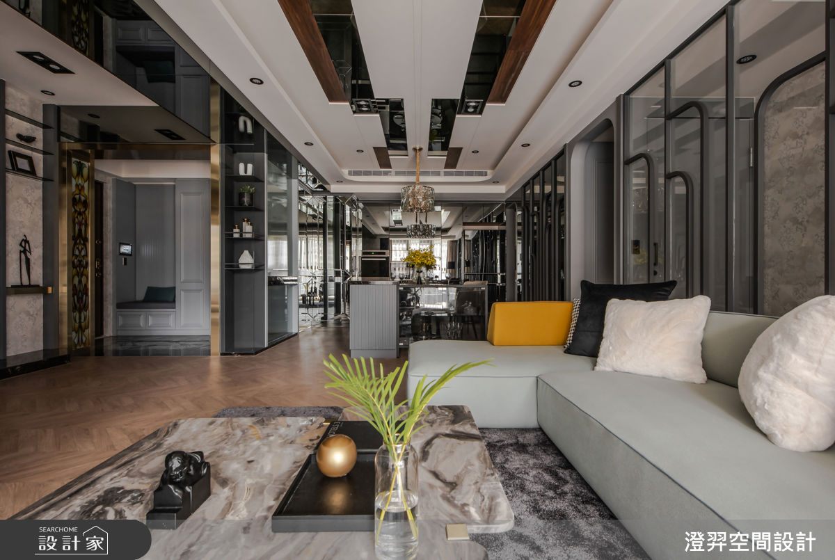 客廳、品酒室與餐廳動線流暢，符合年輕人喜歡的社交與多功能生活方式。