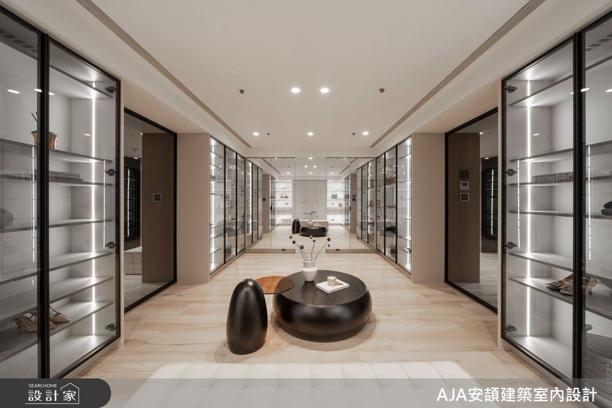 現代風, AJA安頡09