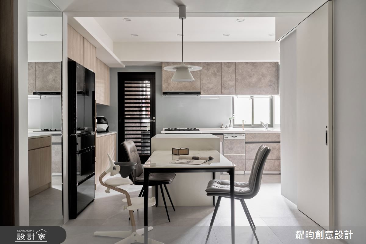 看此案更多中島廚房美圖