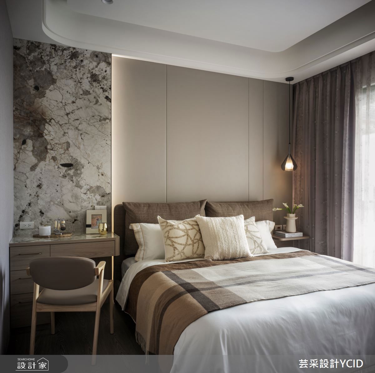 看更多秋冬色佈置