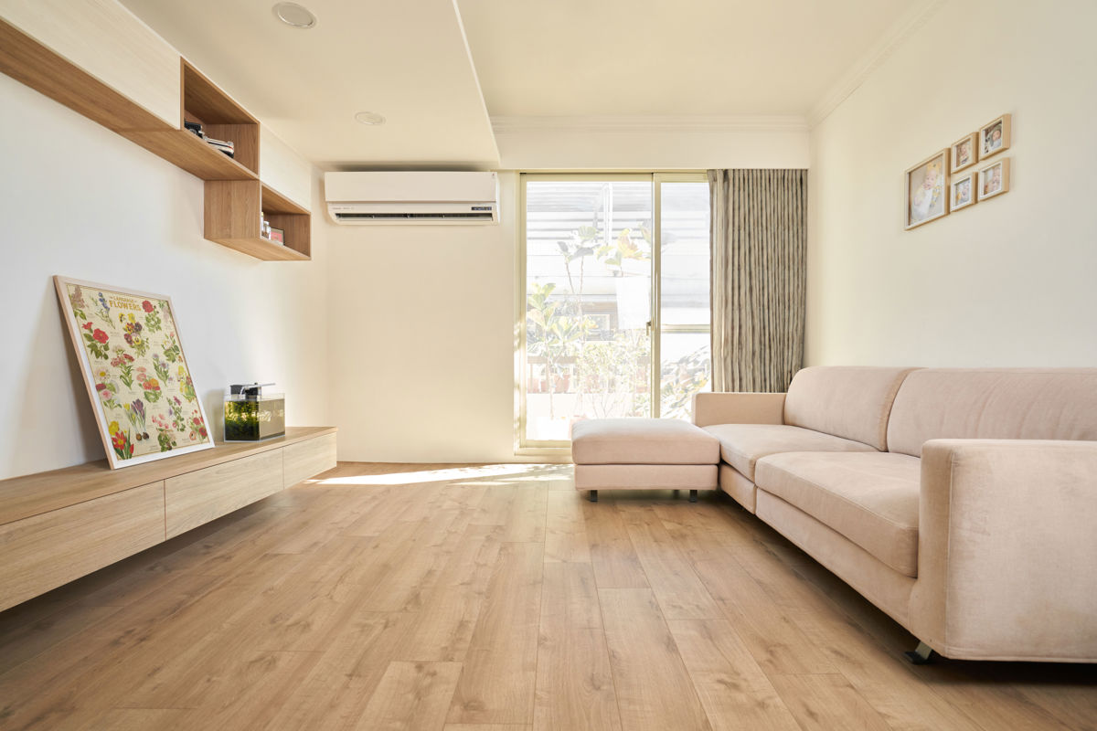 客廳是一家人最常使用的區域,而 Panasonic 空調能讓室內的溫度、濕度維持在最適宜的狀態。