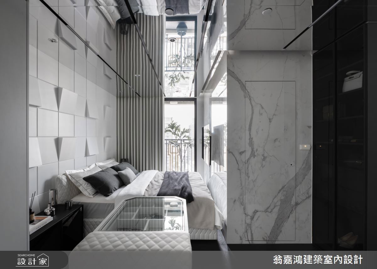 翁嘉鴻,黑白灰10