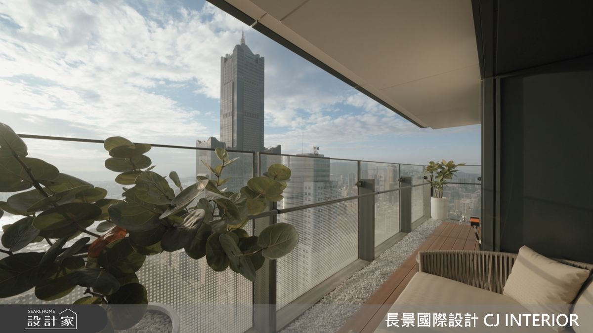 環繞式景觀陽台為空間注入度假氛圍。
