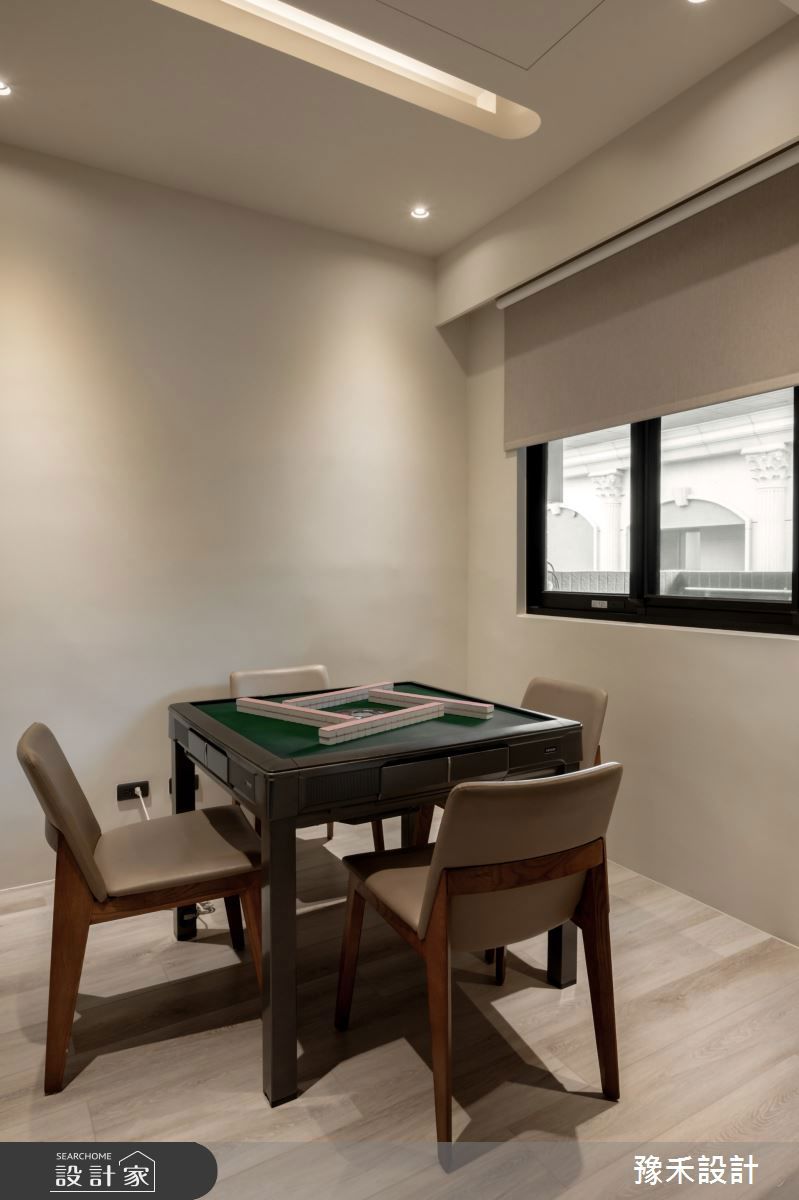 看完整豪宅麻將間設計