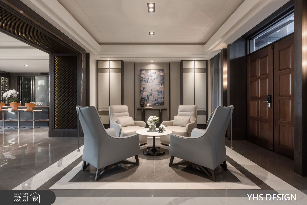 看此豪宅客廳更多美圖