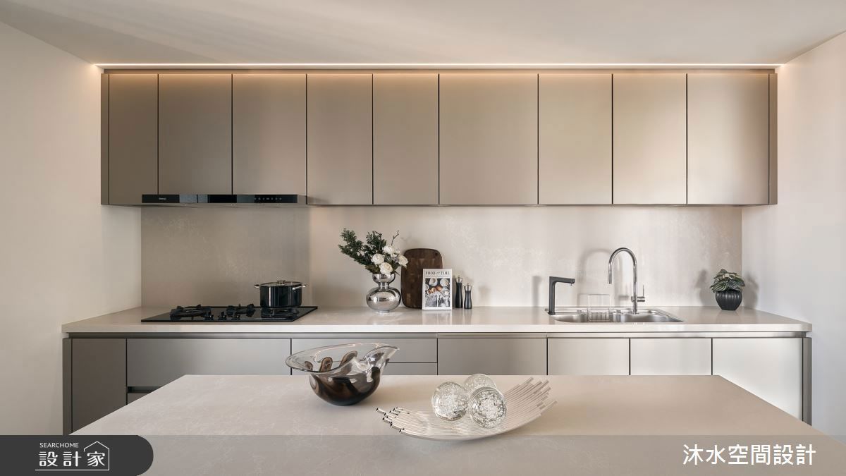 看更多豪宅餐廚設計美圖