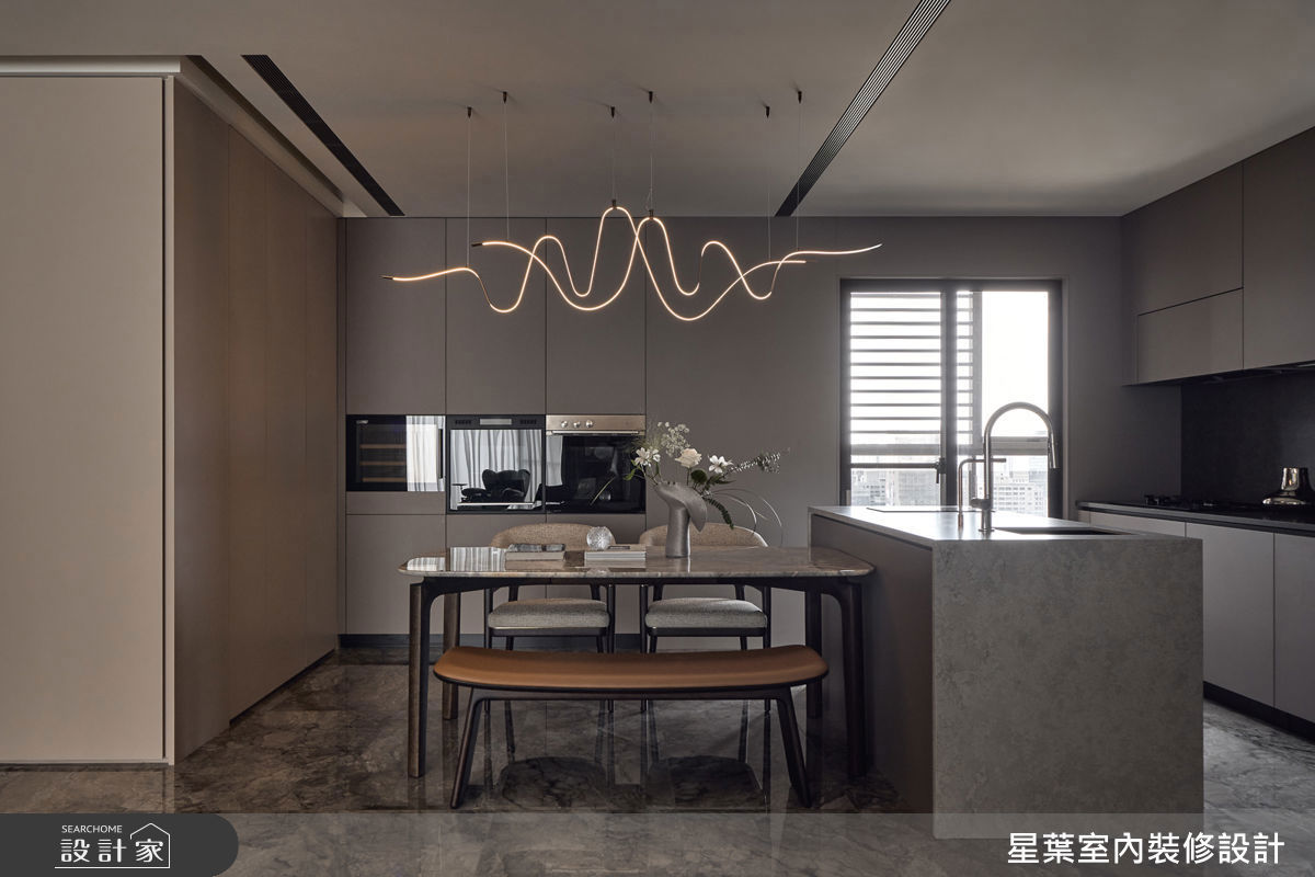 看更多豪宅餐廚設計美圖